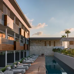 ikones-seafront-luxury-suites-adults-only.rethymnohotels.net/